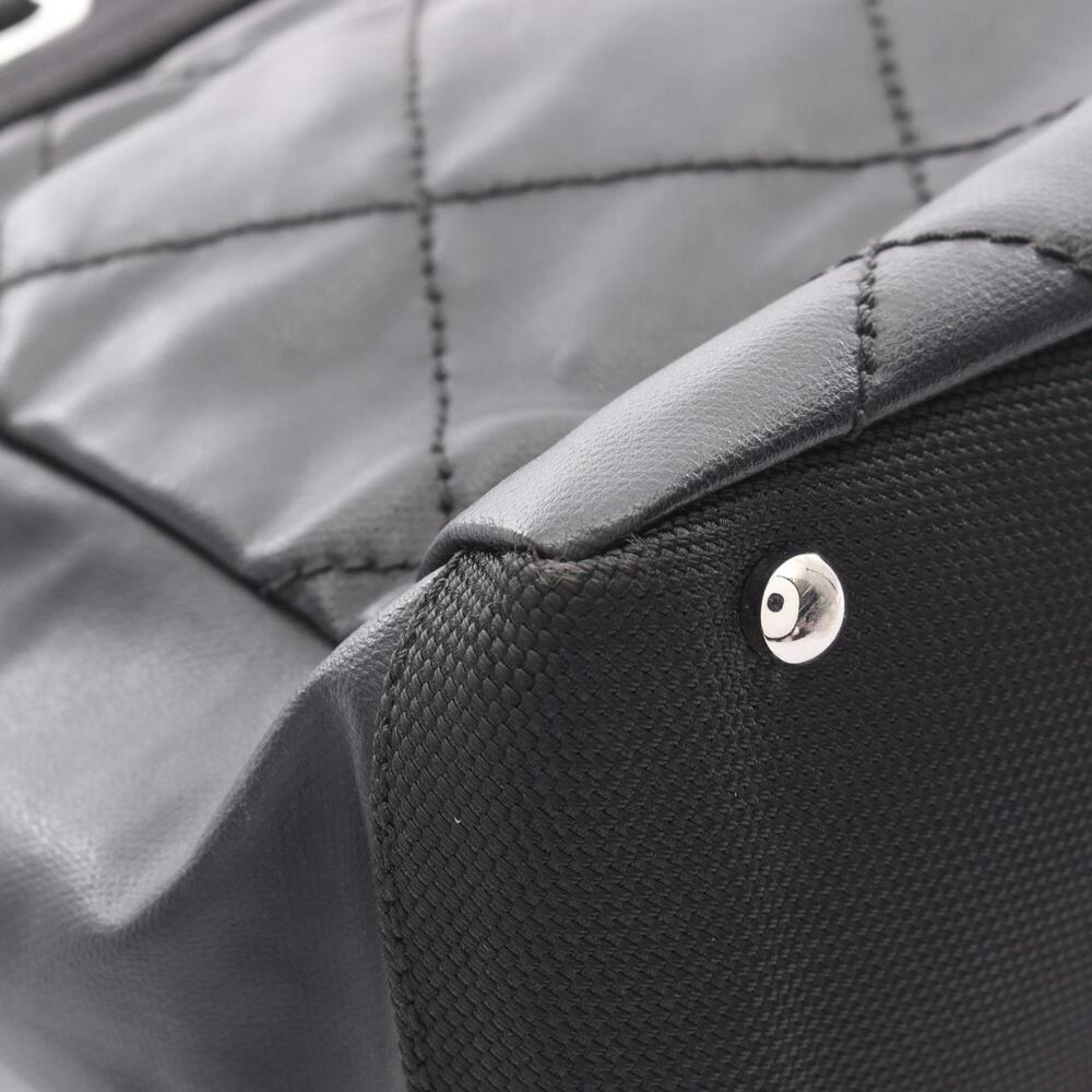 CHANEL Black Leather Tote Bag - Picture 10 of 10